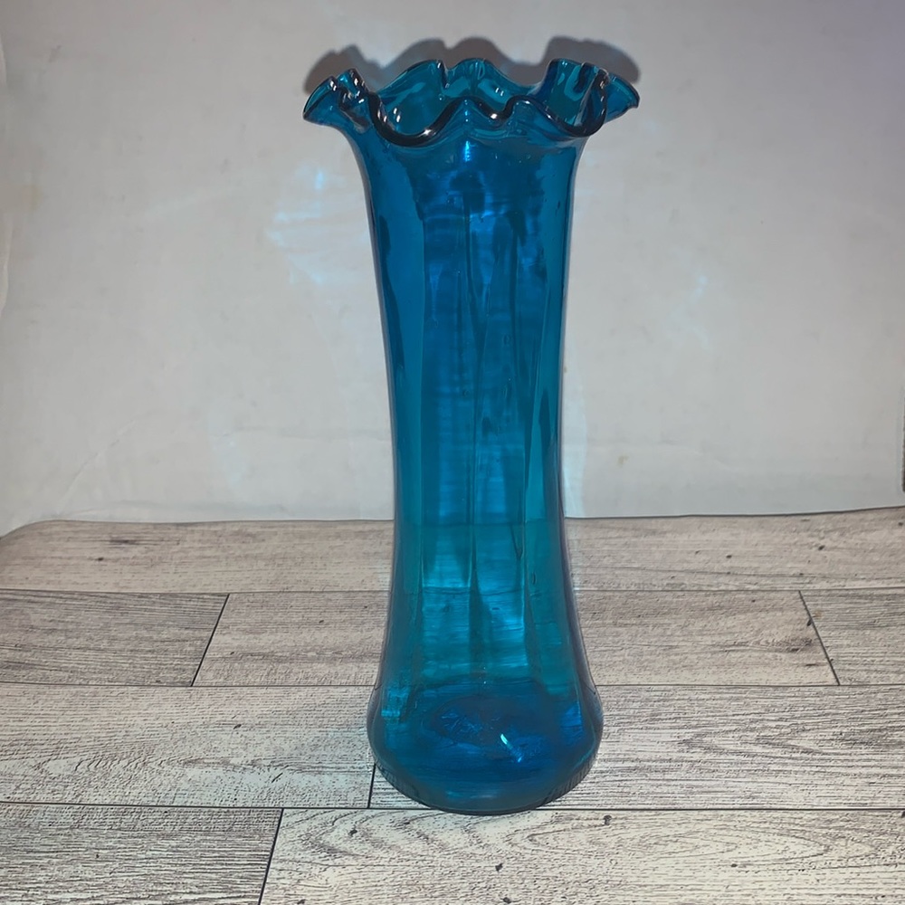 Peacock Blue Ruffled Handblown Glass 7 1/2 in vase